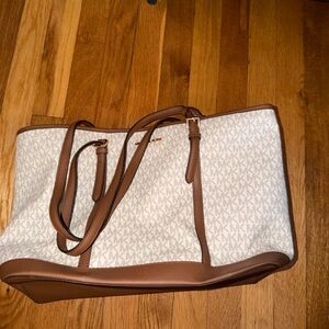 Michael Kors Vanilla Tote Bag